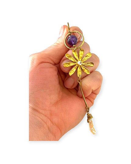 Amethyst daisy dangling earring - Sundara Joon