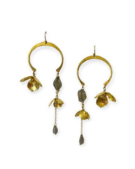 Balancing floral earrings - Sundara Joon