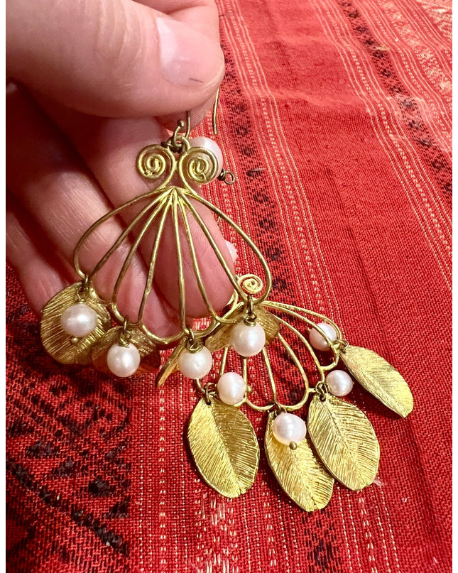 Botanic fan of pearls drop earrings - Sundara Joon