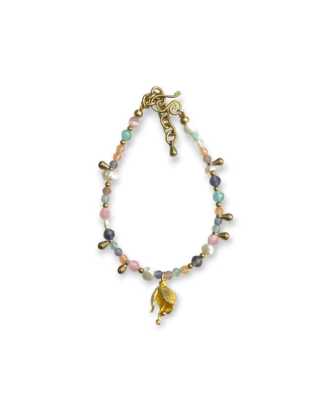 Delicate floral inspired beaded bracelets - Sundara Joon