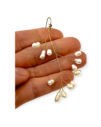 Delicate freshwater pearl earrings - Sundara Joon