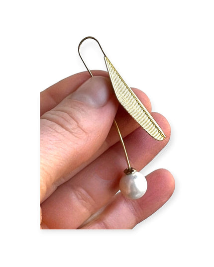 Organic Inspired drop pearl statement earrings - Sundara Joon