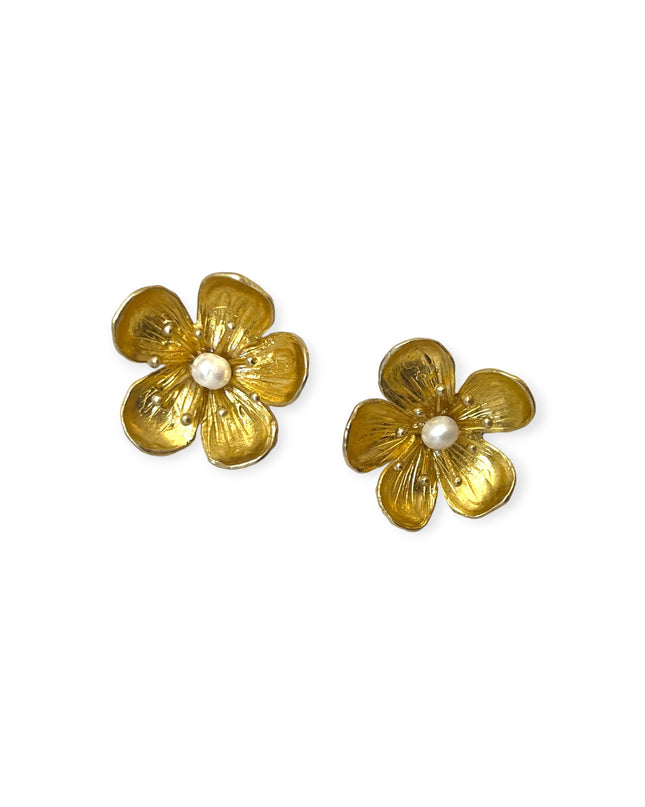 Pearl floral stud earrings - Sundara Joon