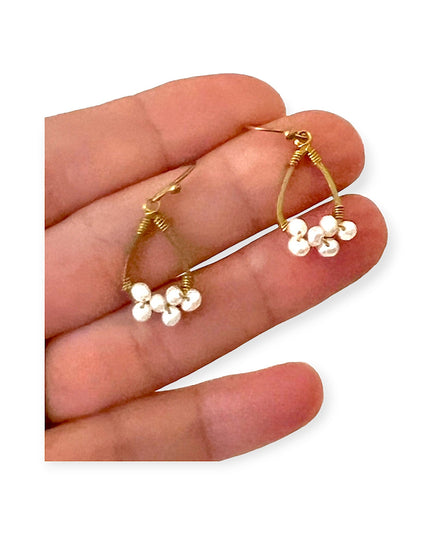 Petite freshwater pearl drop earrings - Sundara Joon