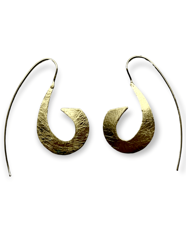 Brush metal drop earrings with a curl at the bottom - Sundara Joon