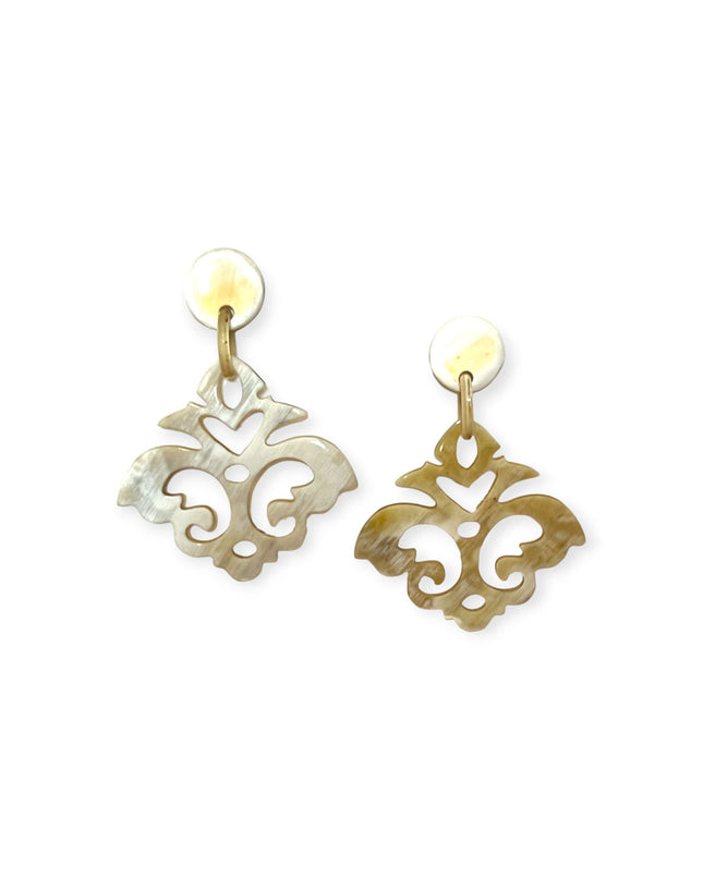 Fleur de lys inspired shaped earrings - Sundara Joon