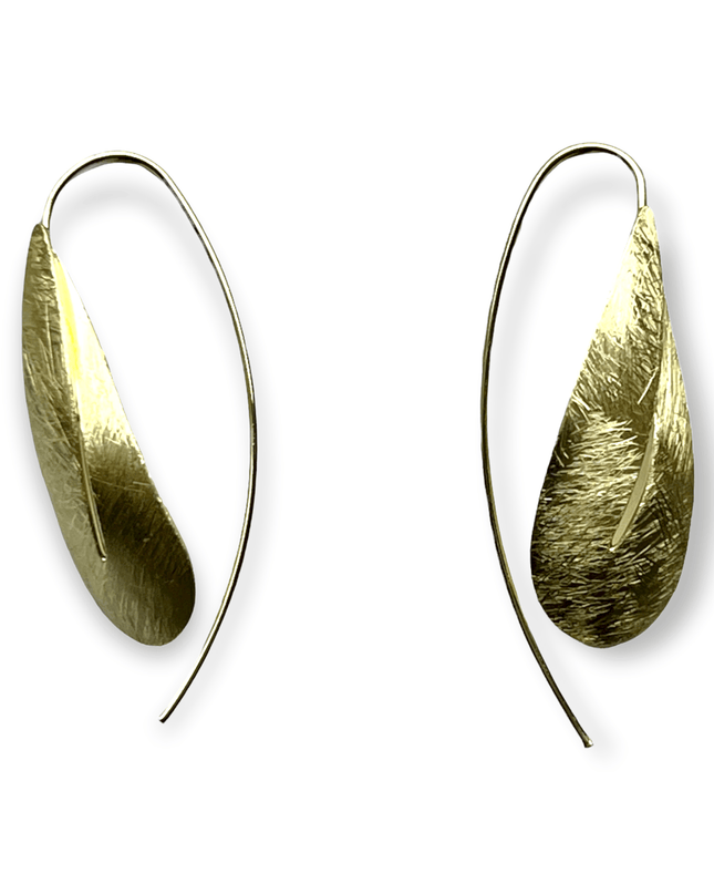 Leaf-like drop earrings with a modern feel - Sundara Joon