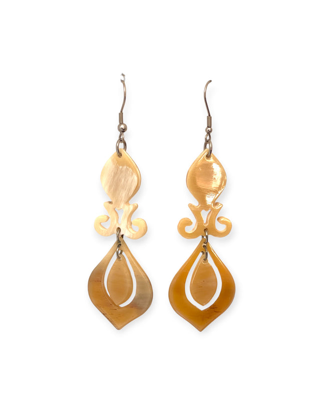 Organic design earrings for a classic look - Sundara Joon