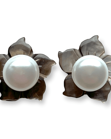 Pearl stud earrings with a floral design option - Sundara Joon