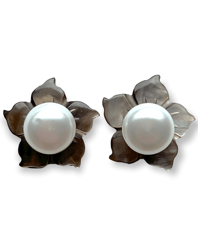 Pearl stud earrings with a floral design option - Sundara Joon