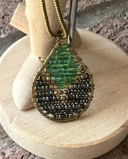 Teardrop beaded pendant necklace on a chain - Sundara Joon