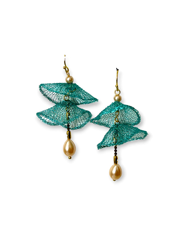 Underwater freshwater pearl drop statement earrings - Sundara Joon